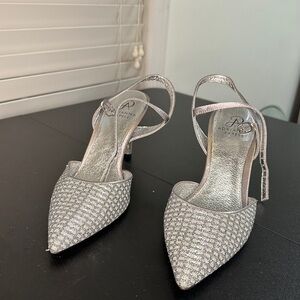 Adrianna Papell heels